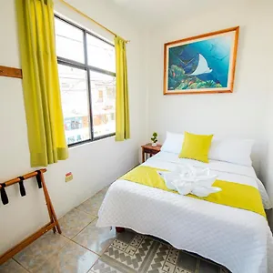  Apartahotel En El Centro Ecuador